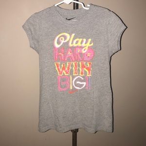 Girls Nike graphic tee